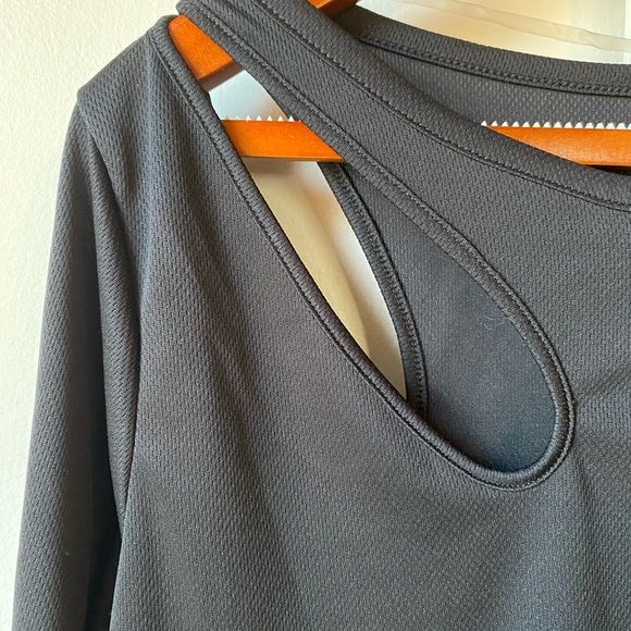 Pro Player Black Top One Shoulder Cut Out Size Large Athletic Long Sleeve - Picture 3 of 14